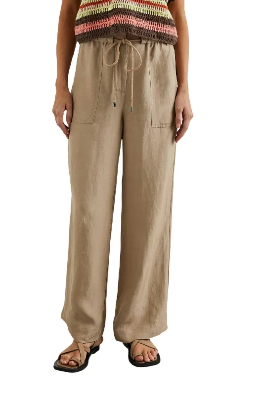 Ryan Straight Leg Pant In Safari