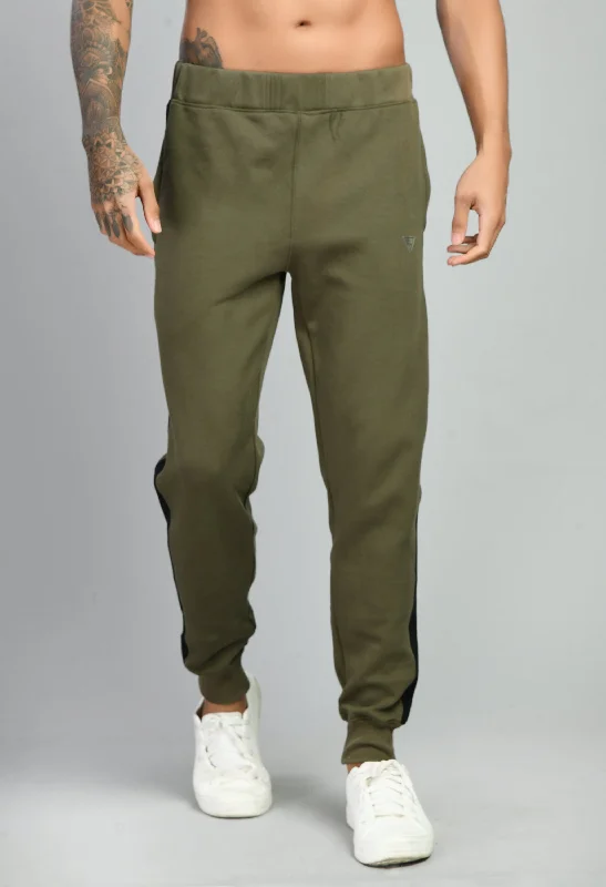 Men's Olive Plain Casual Trouser by Squirehood