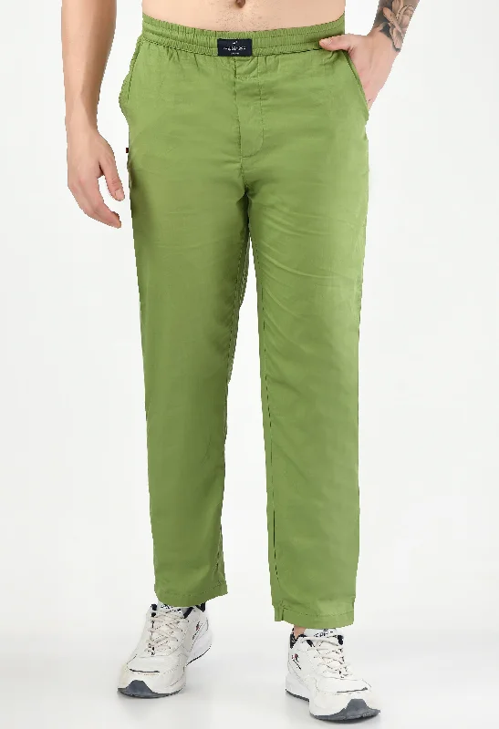 Solid Cotton Twill Relaxed Fit Men's Trousers